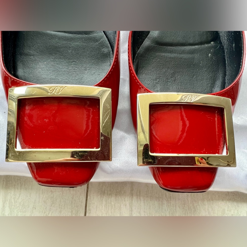 Roger Vivier Trompette Ballerina Flats
